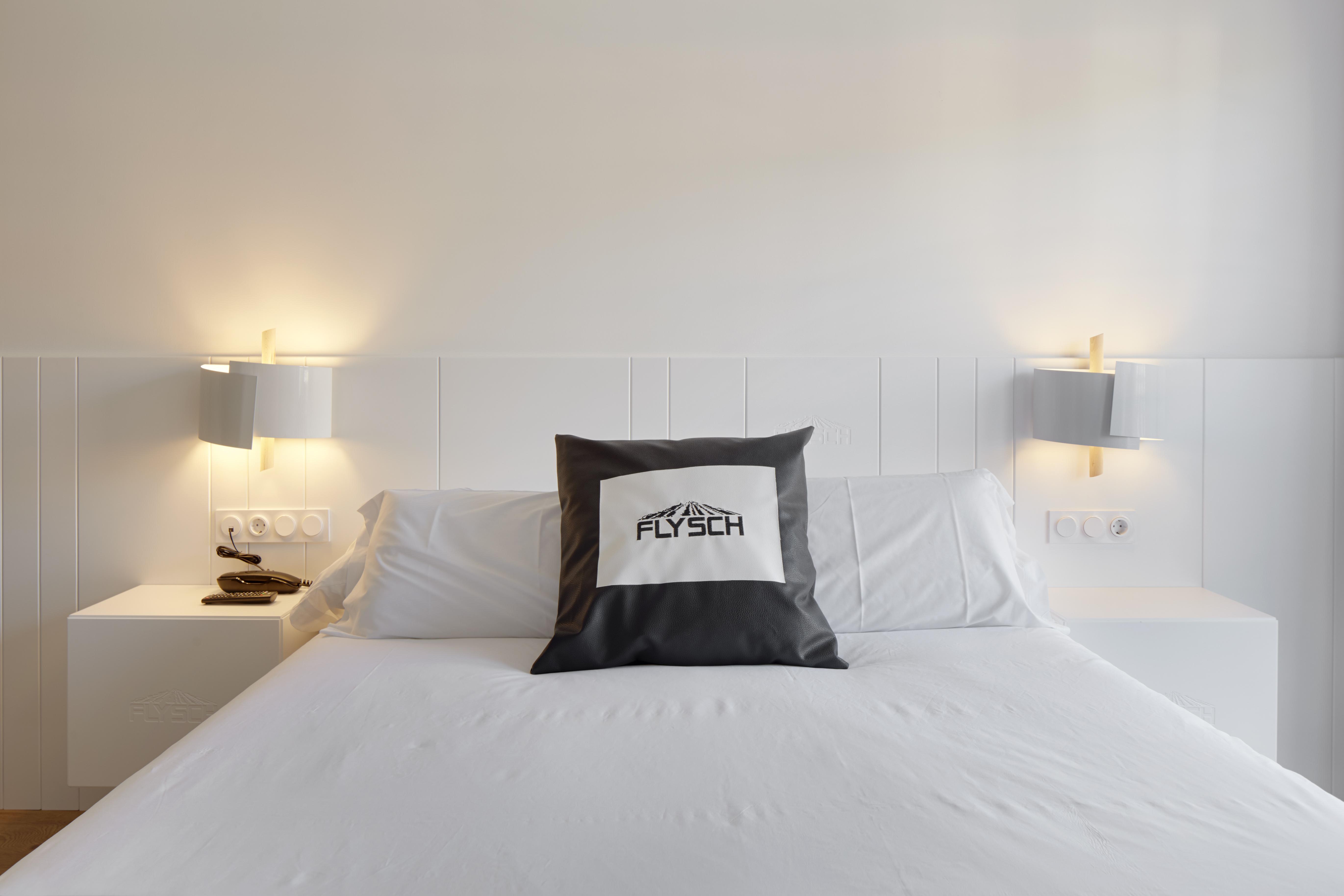 סומאיה Hotel Flysch מראה חיצוני תמונה