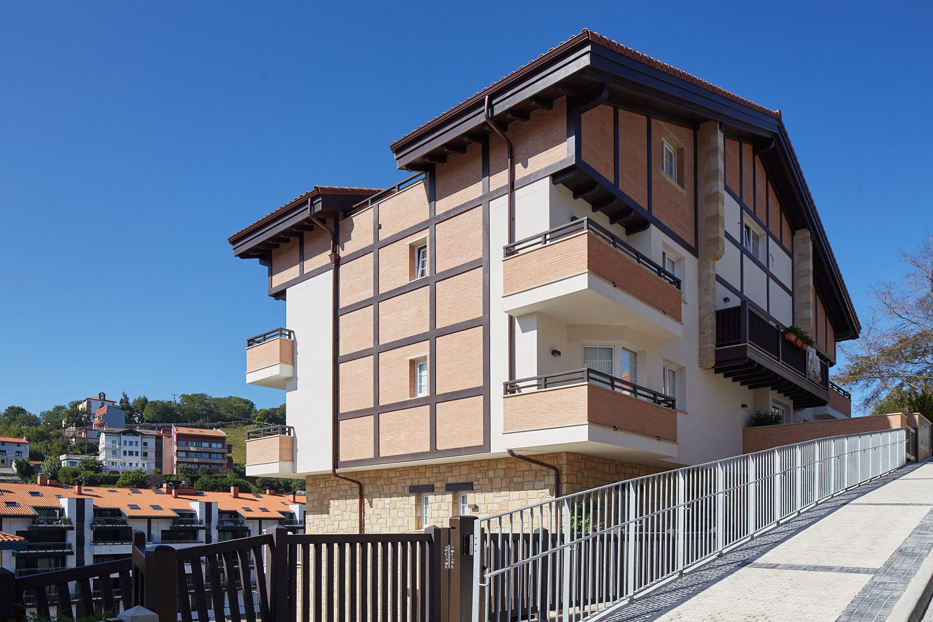 סומאיה Hotel Flysch מראה חיצוני תמונה