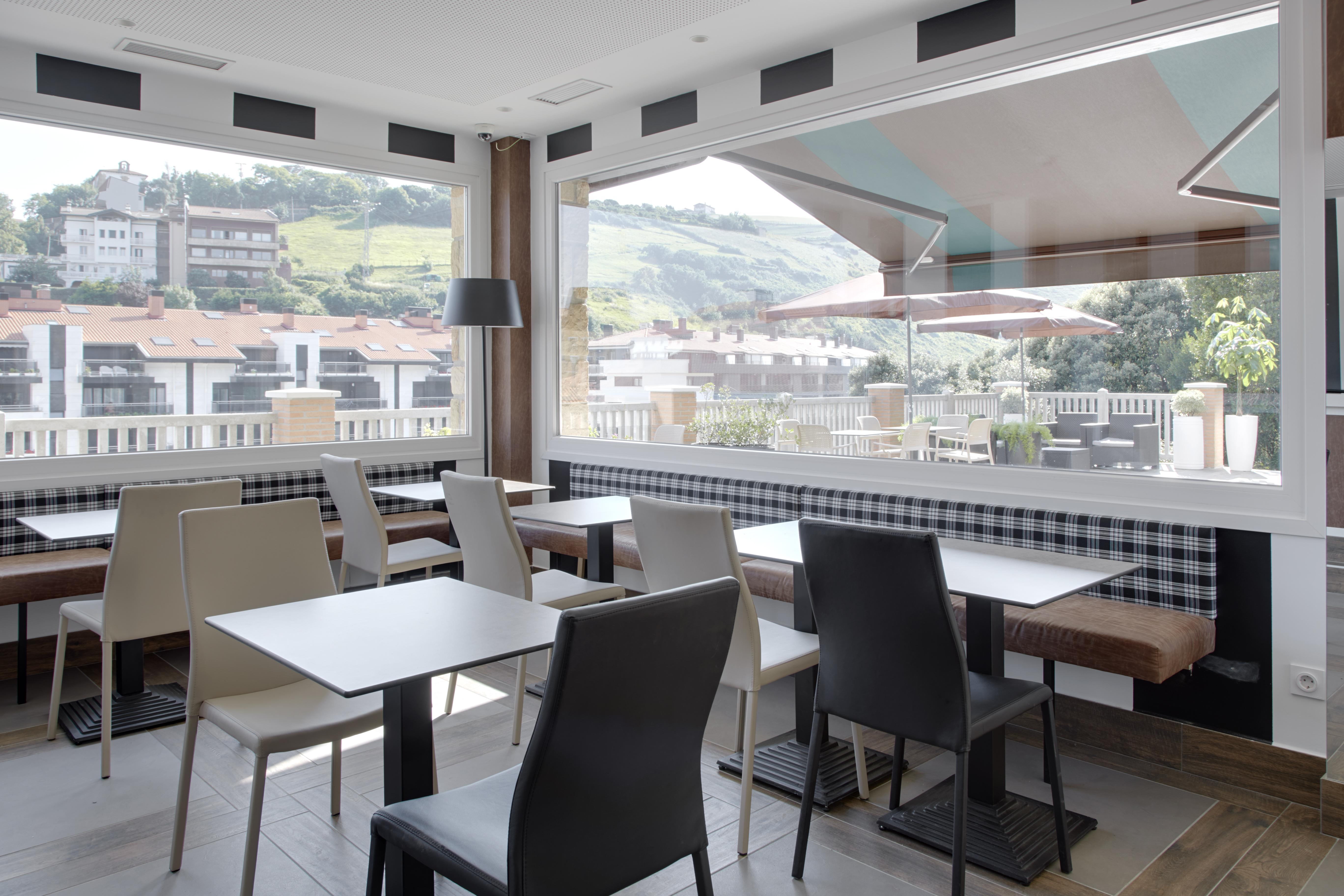 סומאיה Hotel Flysch מראה חיצוני תמונה