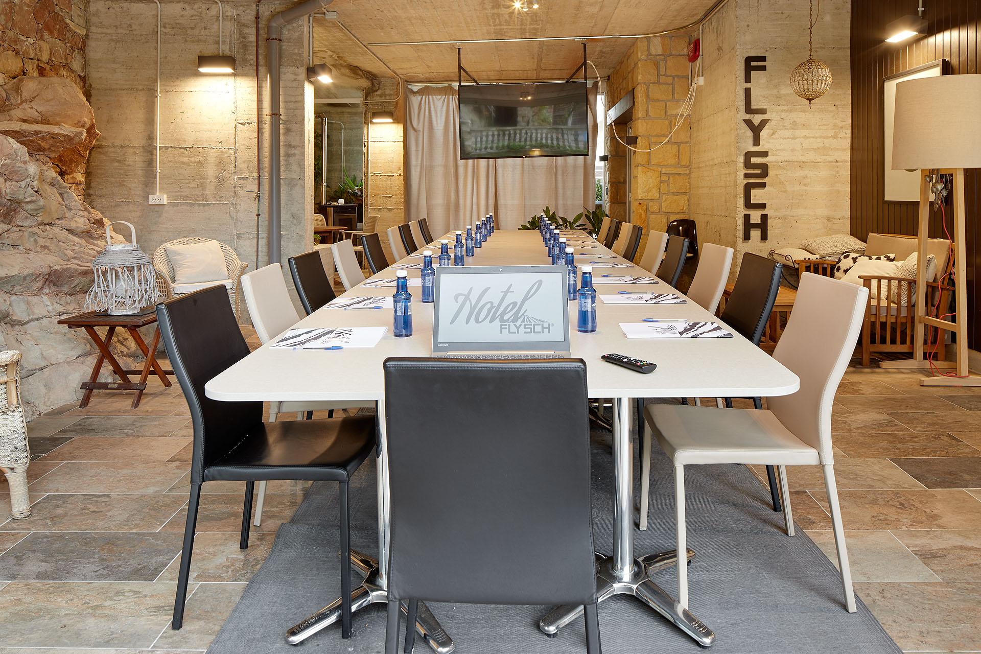 סומאיה Hotel Flysch מראה חיצוני תמונה