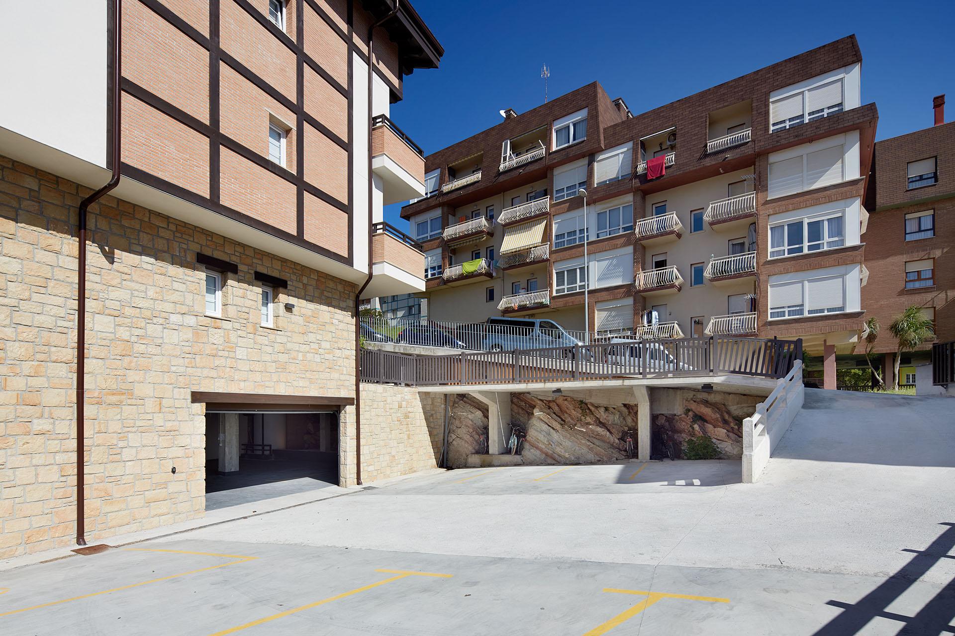 סומאיה Hotel Flysch מראה חיצוני תמונה